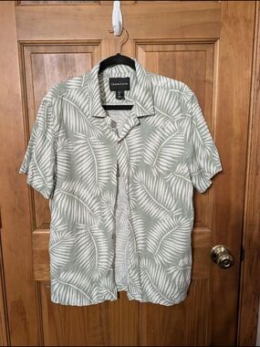 Christian Lacroix Short-Sleeve Palm Print Shirt in Sage Green